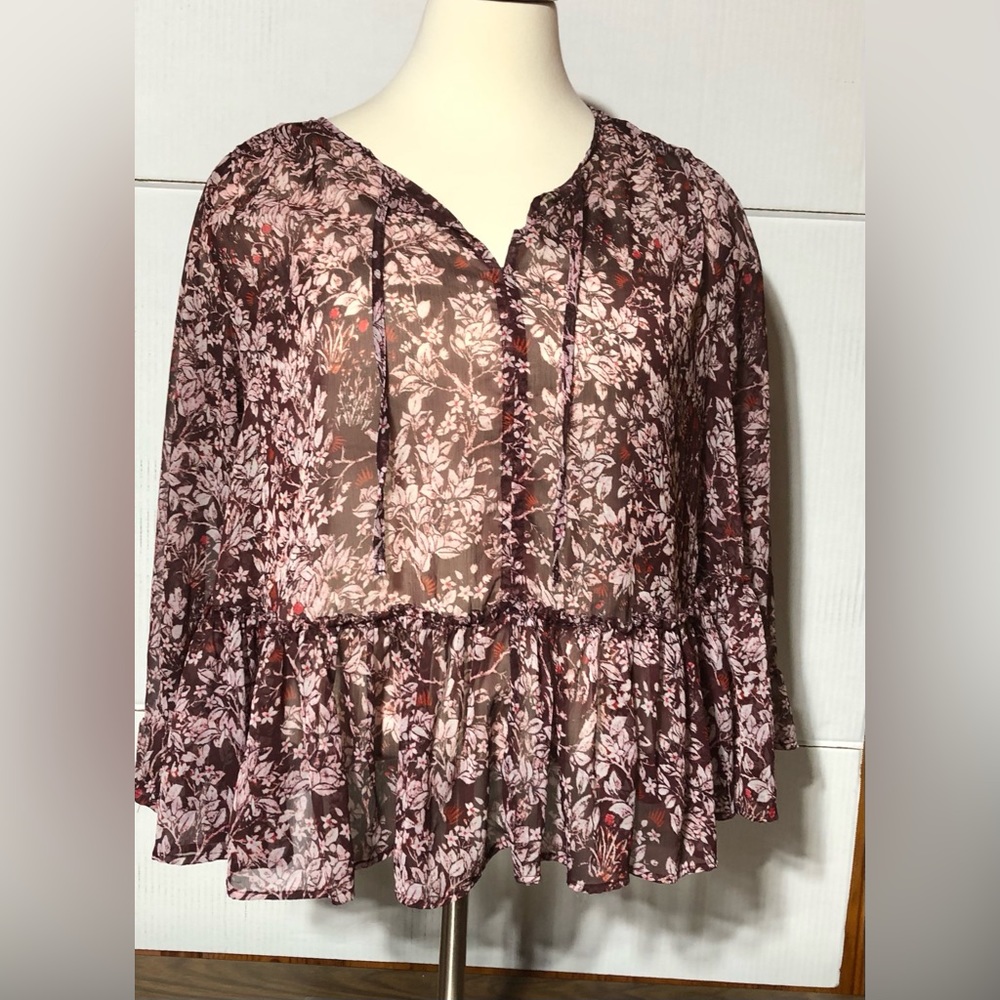 Lucky Brand ladies 2x boho sheer top in purple and pink. 27”L 25” p2p